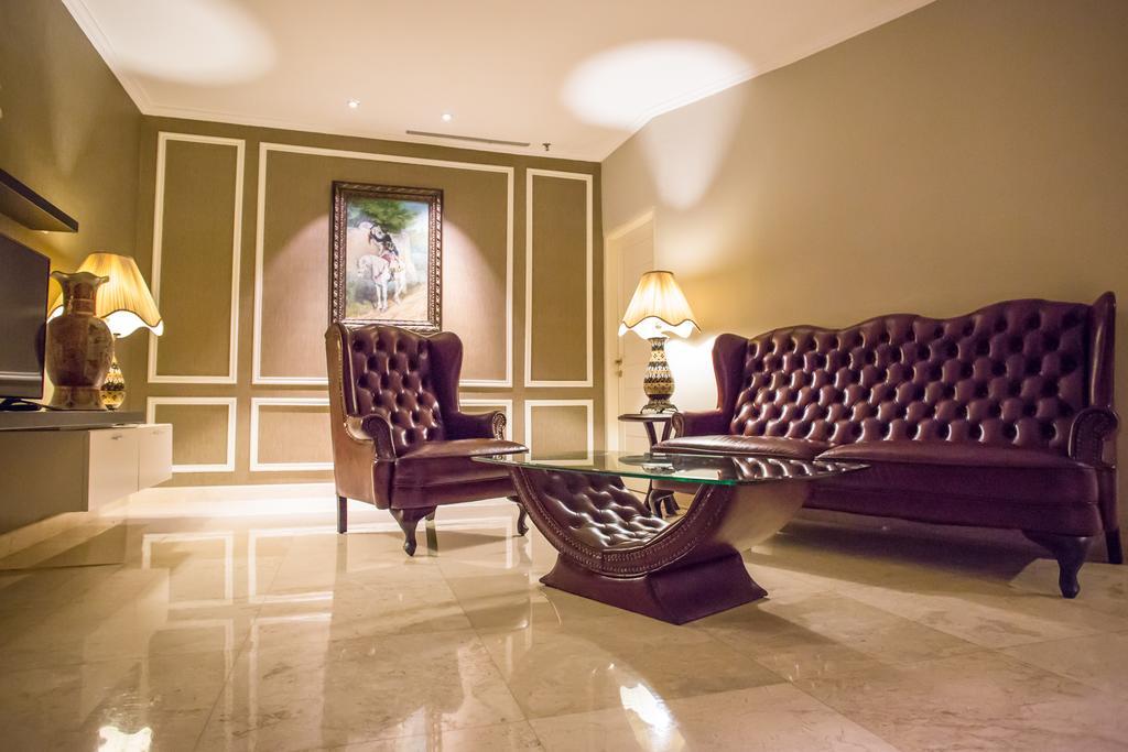 Nam Center Hotel Kemayoran ジャカルタ エクステリア 写真