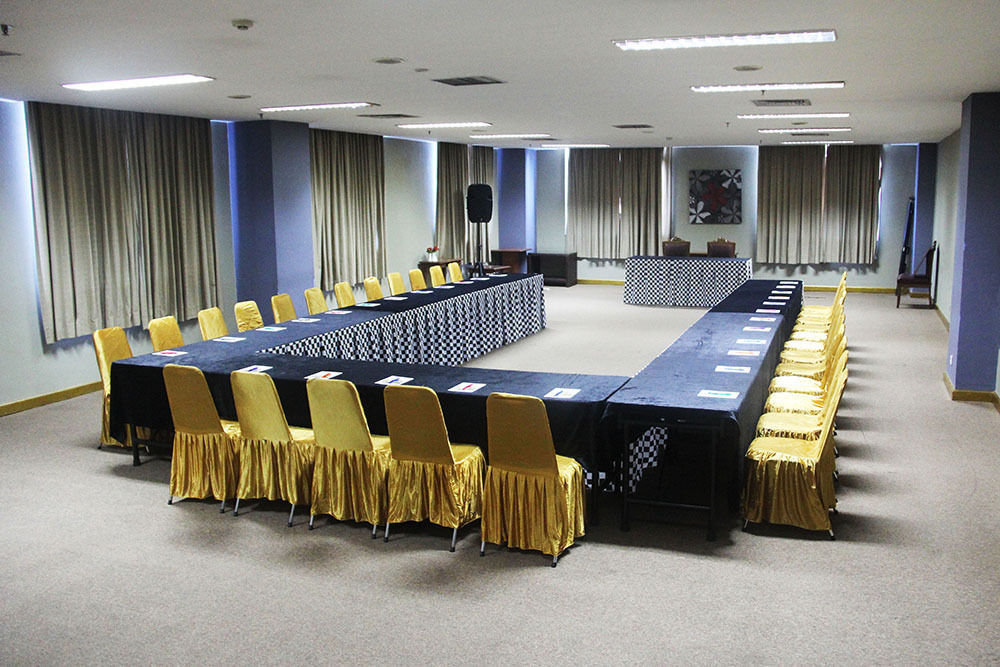 Nam Center Hotel Kemayoran ジャカルタ エクステリア 写真
