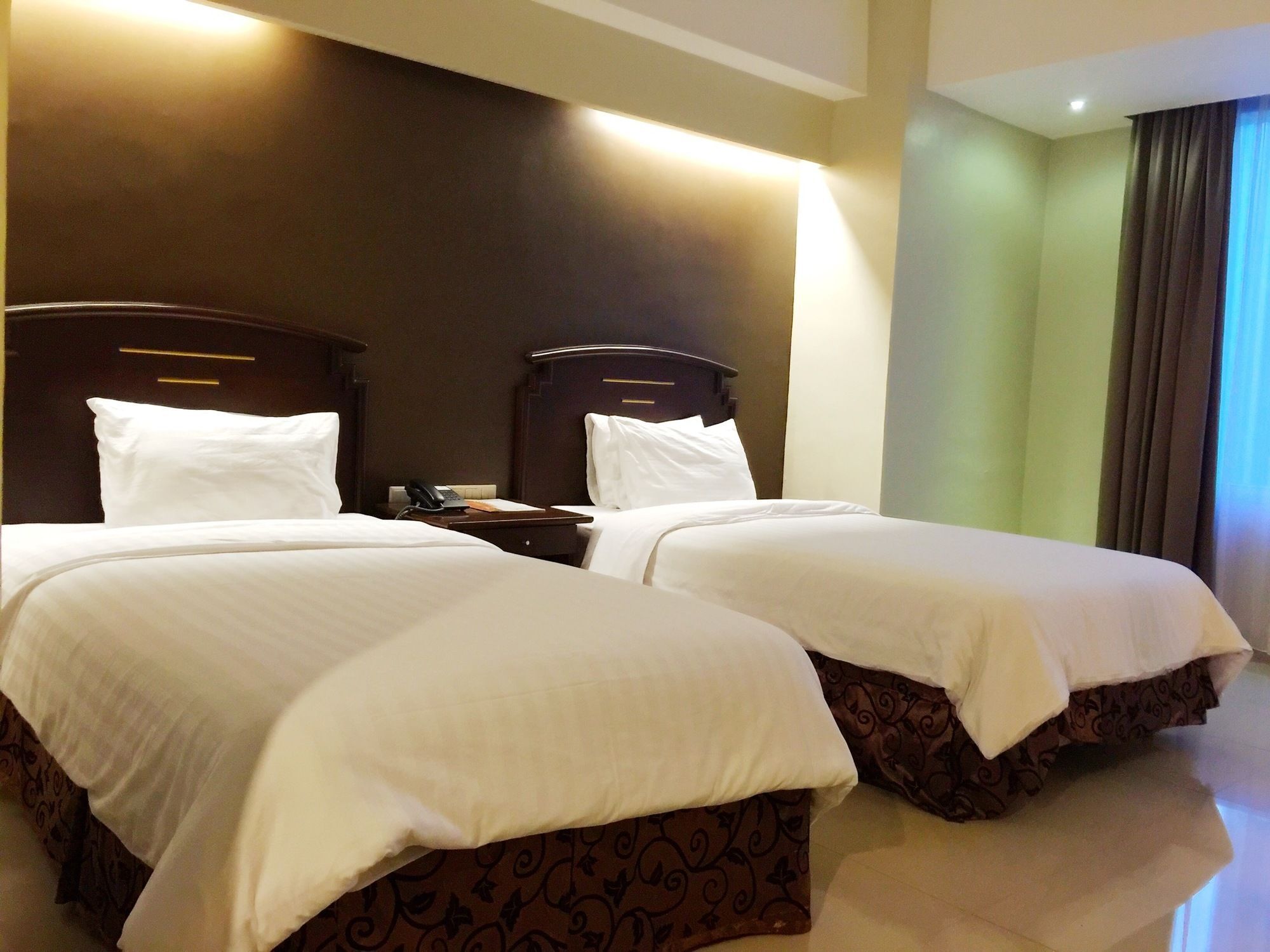 Nam Center Hotel Kemayoran ジャカルタ エクステリア 写真